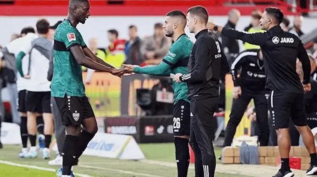 德甲“铁人”：谁是近三赛季进球王？