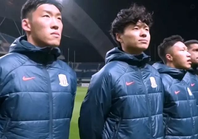 朱辰杰头球摆渡，徐皓阳头球接力破门，申花1-0三镇