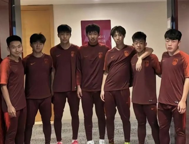 同位置联场数据对比！证明吕孟洋不入国少绝非实力原因！已无需再证明自己！