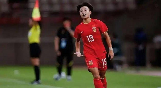 王霜领衔 中国女足迎决战